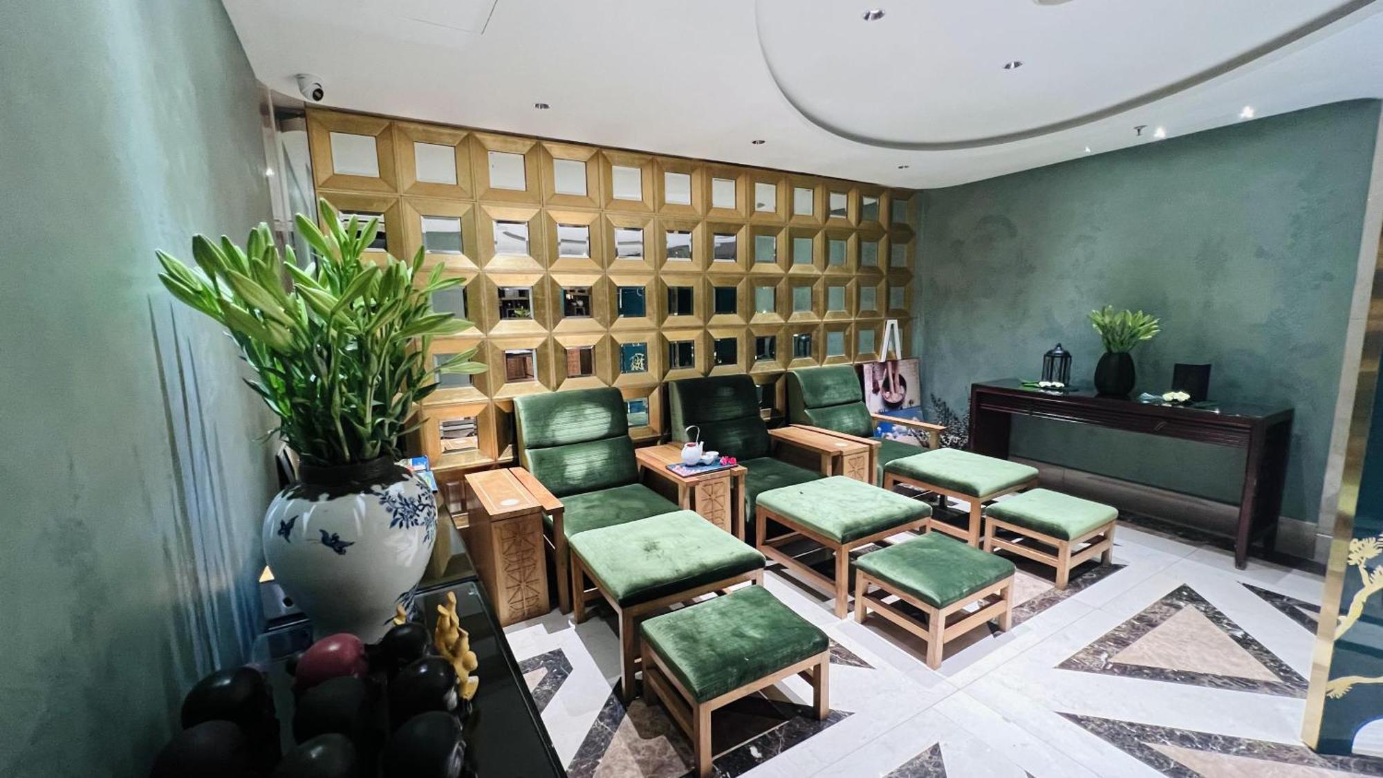 Golden Silk Boutique Hotel Ханой Экстерьер фото